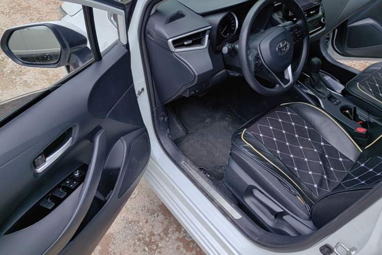 Used Toyota Allion 2021 2.0L Luxury Edition Driver Seat