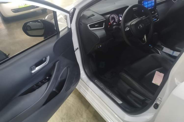 Used Toyota Allion 2021 2.0L Luxury Edition Driver Seat