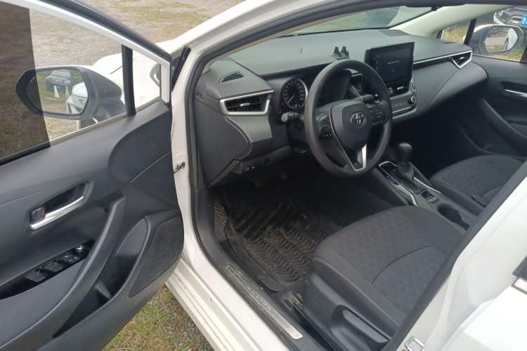 Used Toyota Allion 2021 2.0L Luxury Edition Driver Seat