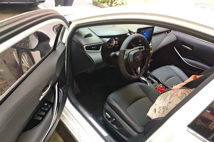 Used Toyota Allion 2021 2.0L Deluxe Edition Driver Seat
