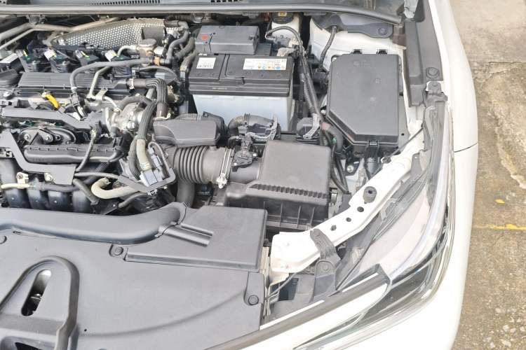 Used Toyota Allion 2021 2.0L Ambition Edition Engine Bay Left