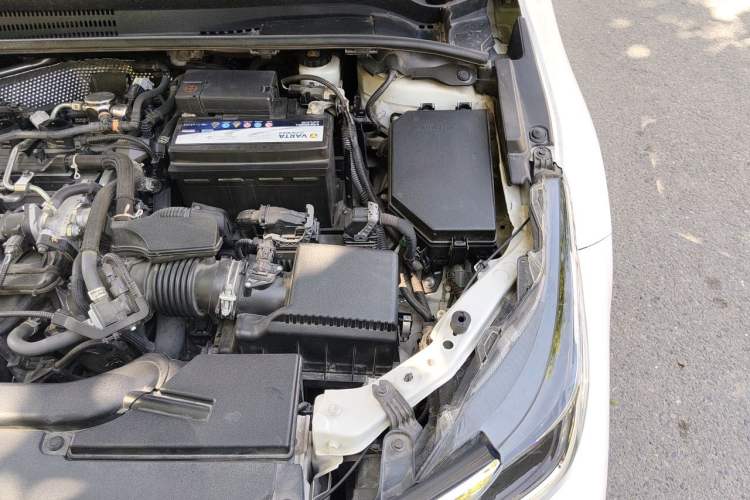 Used Toyota Allion 2021 2.0L Luxury Edition Engine Bay Left