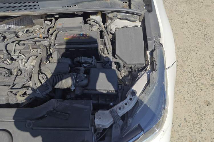 Used Toyota Allion 2021 2.0L Deluxe Edition Engine Bay Left