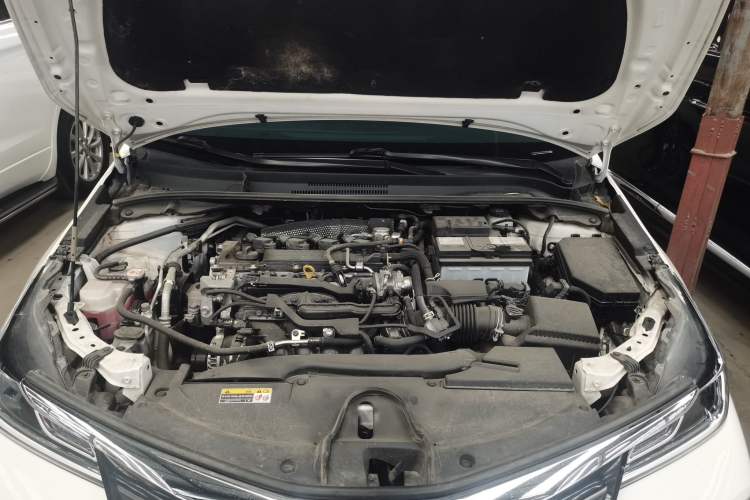 Used Toyota Allion 2021 2.0L Deluxe Edition Engine Bay