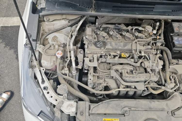 Used Toyota Allion 2021 2.0L Luxury Edition Engine Bay Right