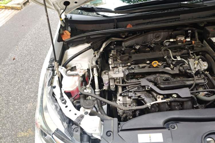 Used Toyota Allion 2021 2.0L Deluxe Edition Engine Bay Right