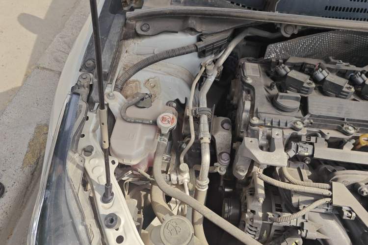 Used Toyota Allion 2021 2.0L Luxury Edition Engine Bay Right
