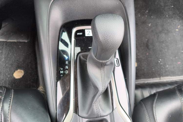Used Toyota Allion 2021 2.0L Luxury Edition Gear Lever