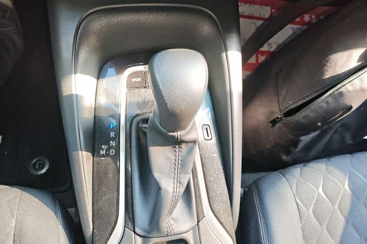 Used Toyota Allion 2021 2.0L Luxury Edition Gear Lever