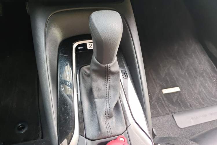 Used Toyota Allion 2021 2.0L Ambition Edition Gear Lever