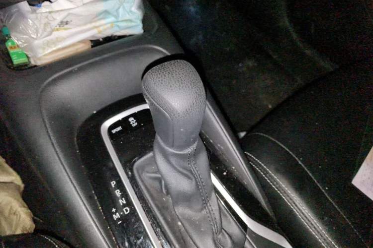 Used Toyota Allion 2021 2.0L Luxury Edition Gear Lever