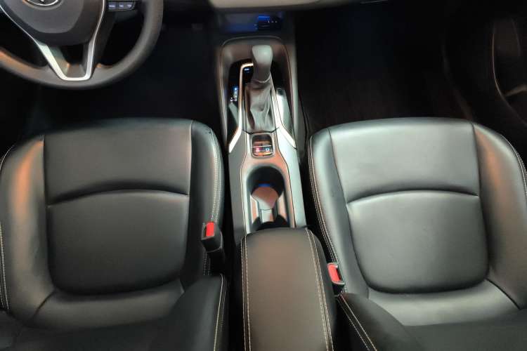Used Toyota Allion 2021 2.0L Luxury Edition Gear Lever