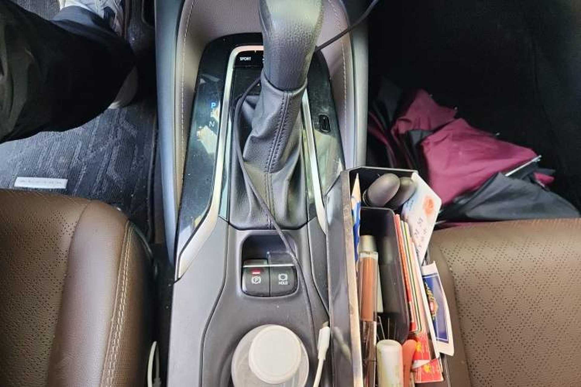Used Toyota Allion 2021 2.0L Deluxe Edition Gear Lever