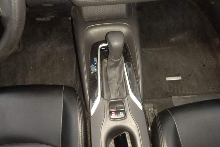 Used Toyota Allion 2021 2.0L Luxury Edition Gear Lever