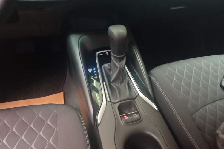 Used Toyota Allion 2021 2.0L Ambition Edition Gear Lever