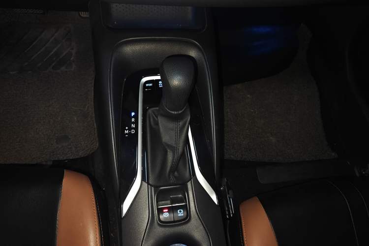 Used Toyota Allion 2021 2.0L Luxury Edition Gear Lever