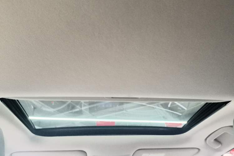 Used Toyota Allion 2021 2.0L Deluxe Edition Headliner