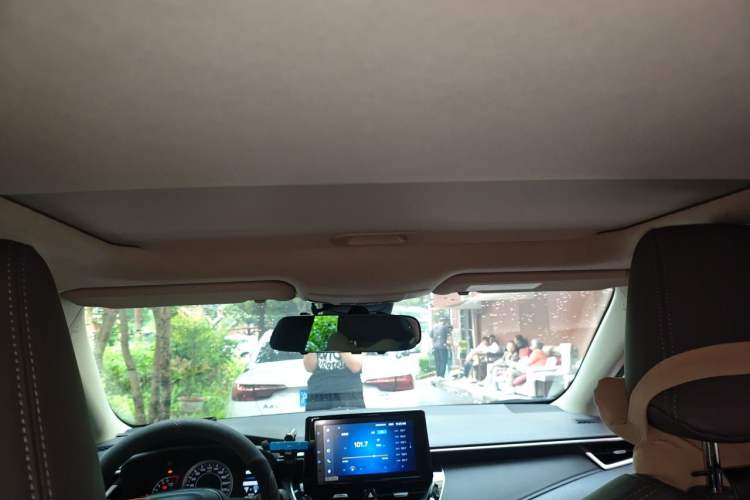 Used Toyota Allion 2021 2.0L Deluxe Edition Headliner