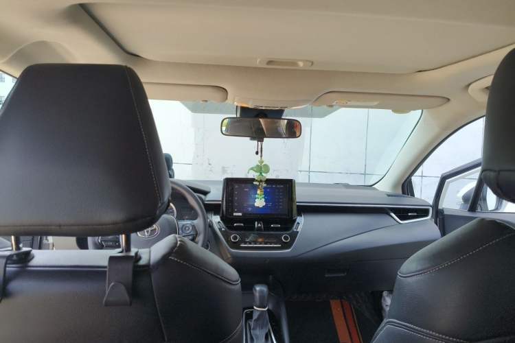 Used Toyota Allion 2021 2.0L Luxury Edition Headliner