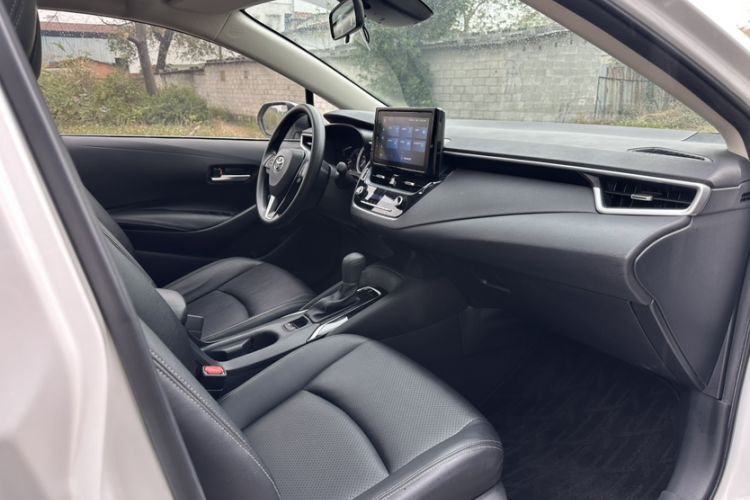 Used Toyota Allion 2021 2.0L Luxury Edition Interior 2