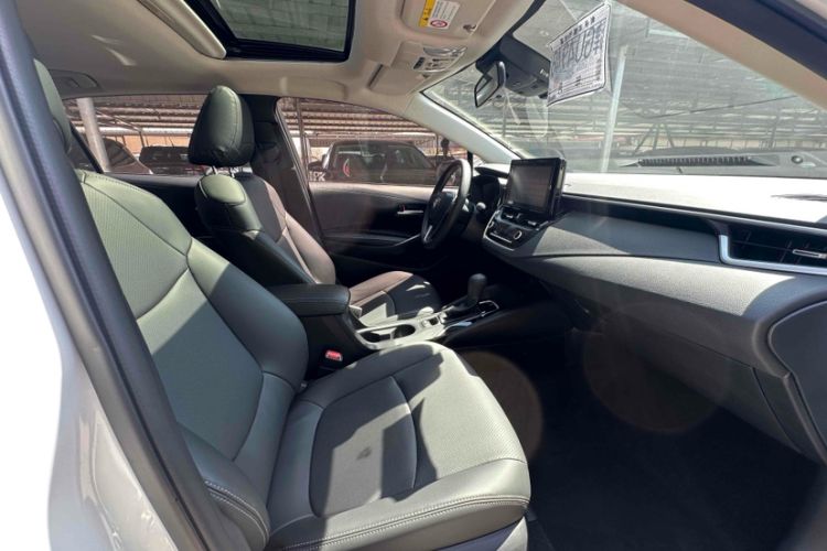 Used Toyota Allion 2021 2.0L Luxury Edition Interior 4