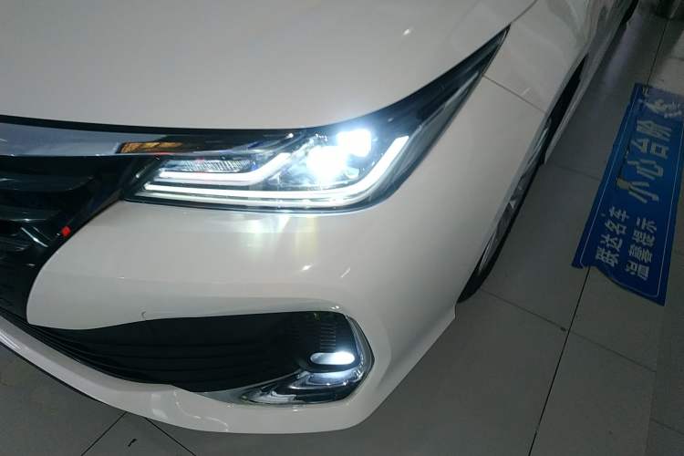 Used Toyota Allion 2021 2.0L Ambition Edition Left Front Headlight