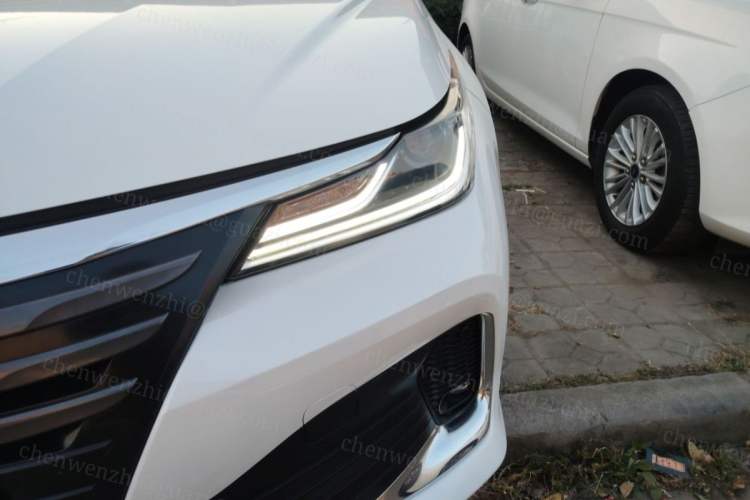 Used Toyota Allion 2021 2.0L Luxury Edition Left Front Headlight