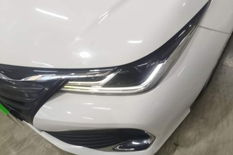 Used Toyota Allion 2021 2.0L Luxury Edition Left Front Headlight