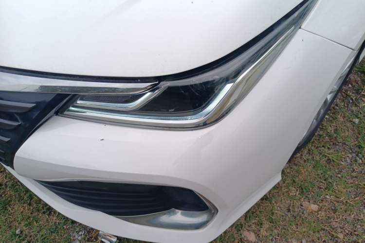Used Toyota Allion 2021 2.0L Luxury Edition Left Front Headlight