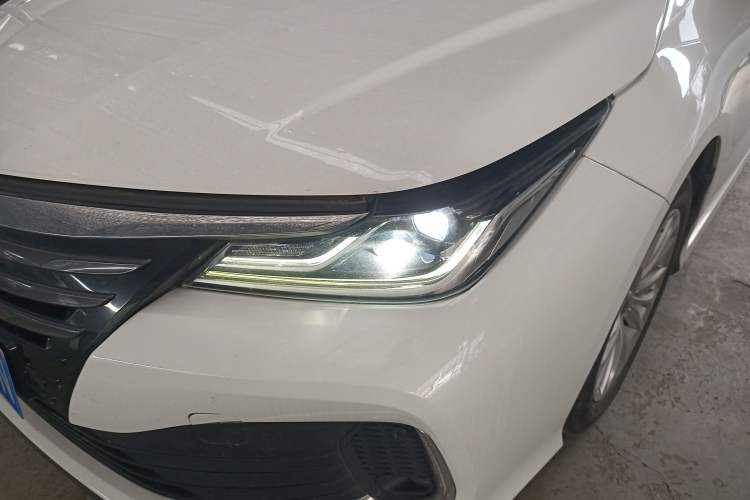 Used Toyota Allion 2021 2.0L Luxury Edition Left Front Headlight
