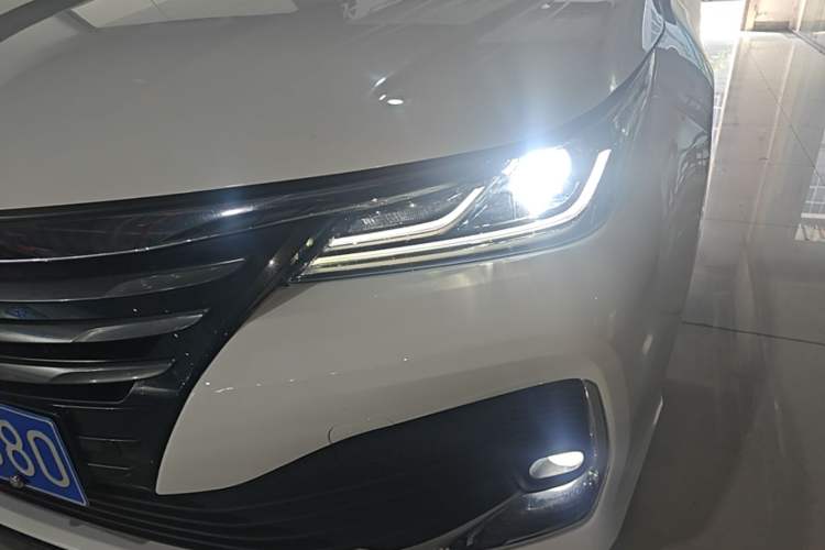 Used Toyota Allion 2021 2.0L Luxury Edition Left Front Headlight