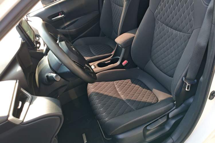 Used Toyota Allion 2021 2.0L Luxury Edition Left Front Seat
