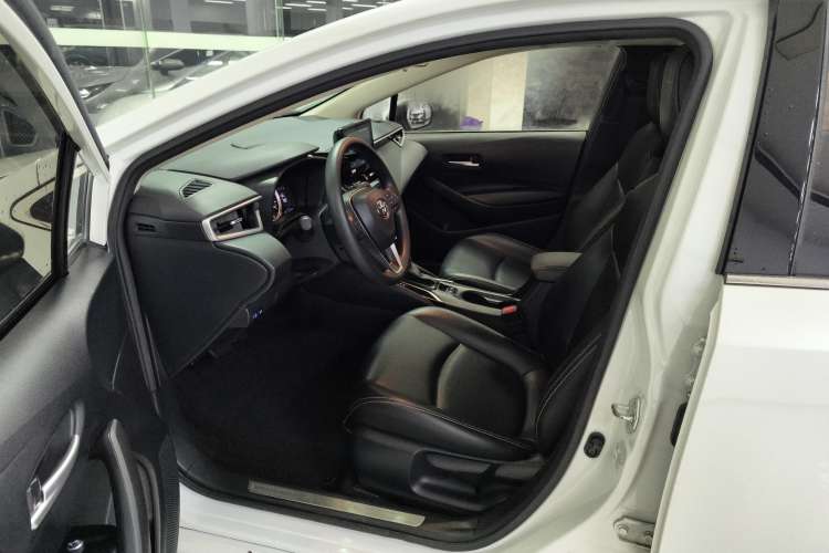 Used Toyota Allion 2021 2.0L Luxury Edition Left Front Seat