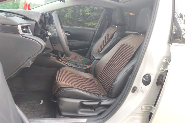 Used Toyota Allion 2021 2.0L Luxury Edition Left Front Seat