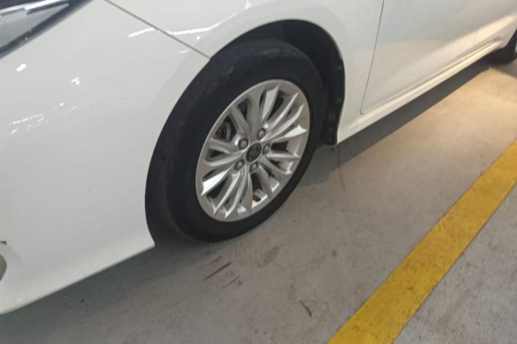 Used Toyota Allion 2021 2.0L Luxury Edition Left Front Wheel Hub