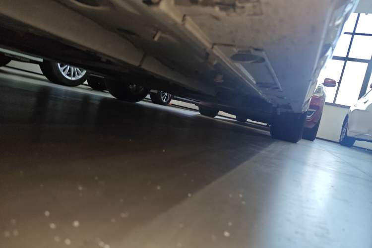 Used Toyota Allion 2021 2.0L Luxury Edition Left Side Sill