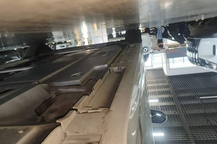 Used Toyota Allion 2021 2.0L Luxury Edition Left Side Sill