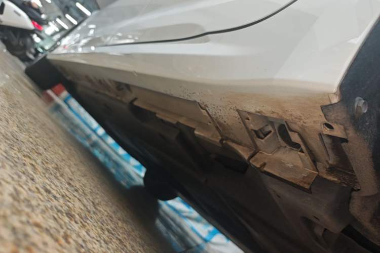 Used Toyota Allion 2021 2.0L Ambition Edition Left Side Sill