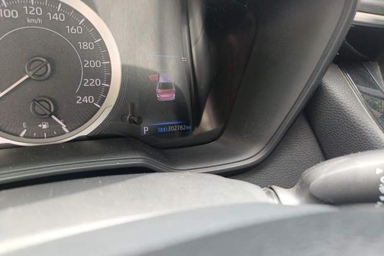 Used Toyota Allion 2021 2.0L Deluxe Edition Odometer Close Up