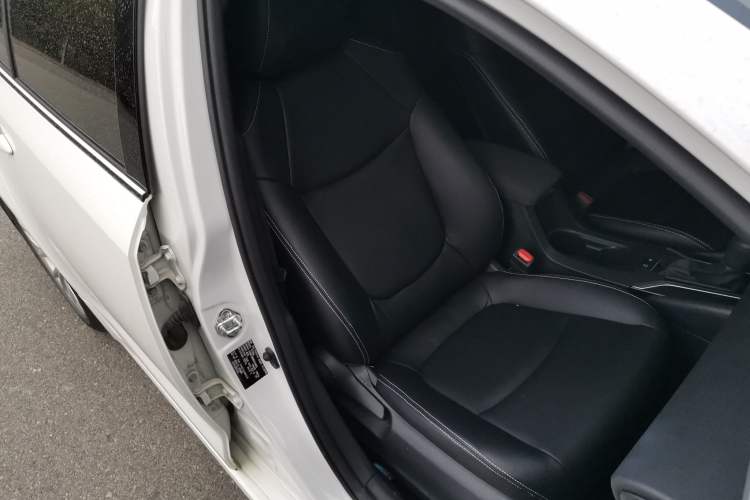 Used Toyota Allion 2021 2.0L Luxury Edition Right Front Seat