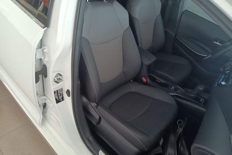 Used Toyota Allion 2021 2.0L Deluxe Edition Right Front Seat