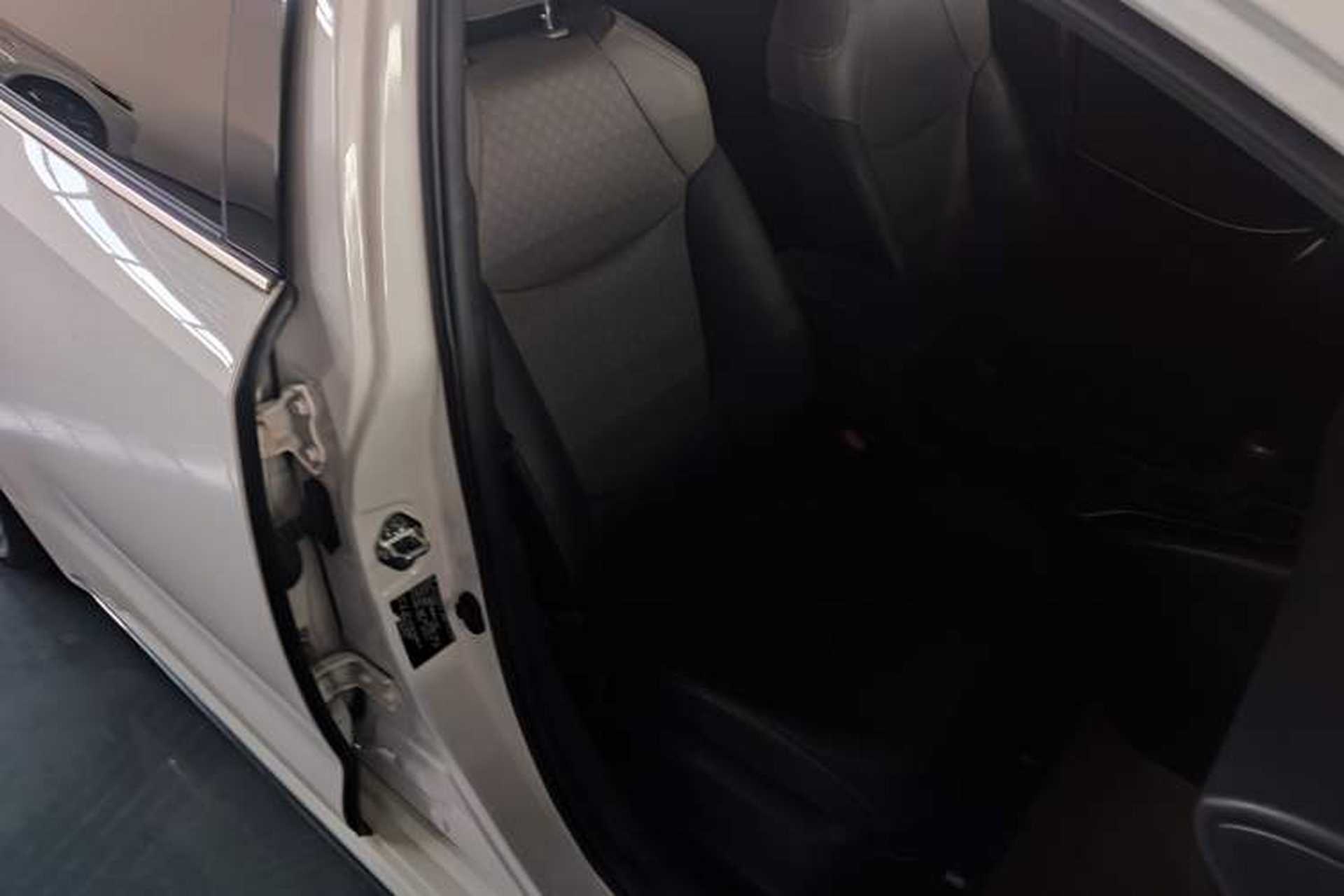 Used Toyota Allion 2021 2.0L Deluxe Edition Right Front Seat