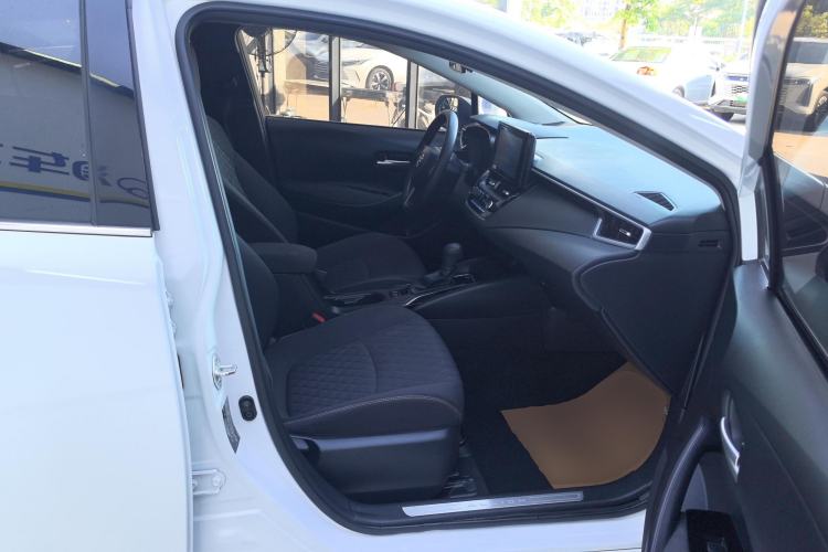 Used Toyota Allion 2021 2.0L Luxury Edition Right Front Seat