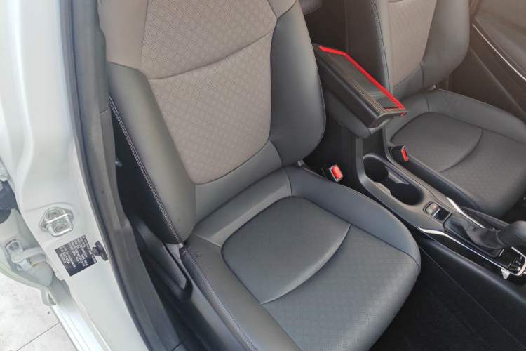 Used Toyota Allion 2021 2.0L Deluxe Edition Right Front Seat