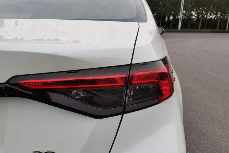 Used Toyota Allion 2021 2.0L Luxury Edition Right Rear Taillight