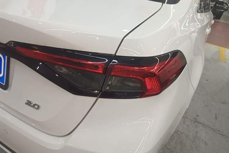 Used Toyota Allion 2021 2.0L Luxury Edition Right Rear Taillight