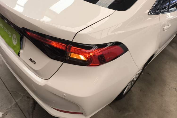 Used Toyota Allion 2021 2.0L Ambition Edition Right Rear Taillight