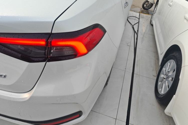 Used Toyota Allion 2021 2.0L Deluxe Edition Right Rear Taillight