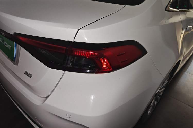 Used Toyota Allion 2021 2.0L Luxury Edition Right Rear Taillight