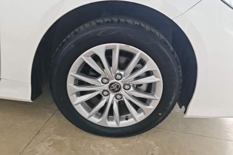 Used Toyota Allion 2021 2.0L Ambition Edition Right Rear Wheel Hub